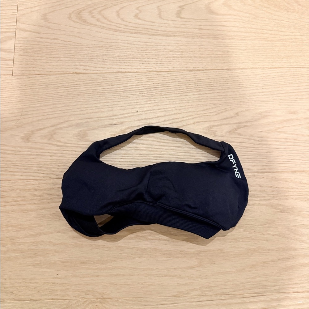 Black Dfyne halter sports bras